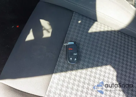 2018 Dodge Challenger Sxt from USA, damaged, VIN 2C3CDZAG2JH121941